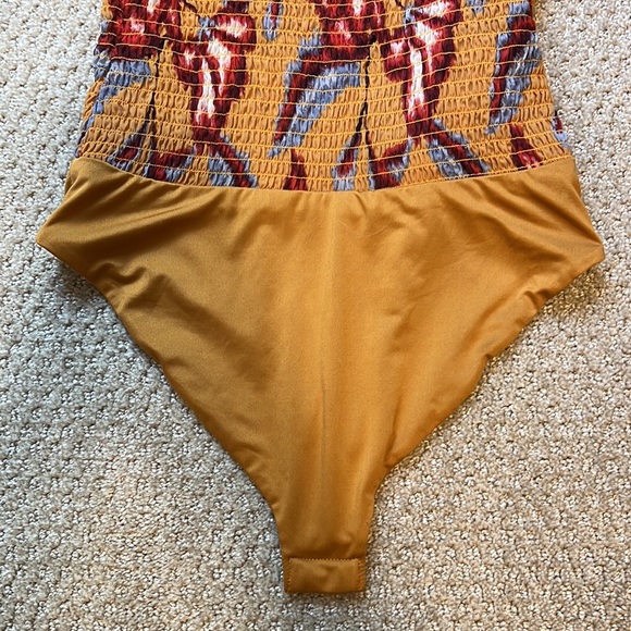 House of Harlow x Revolve bodysuit top size small - Picture 9 of 10